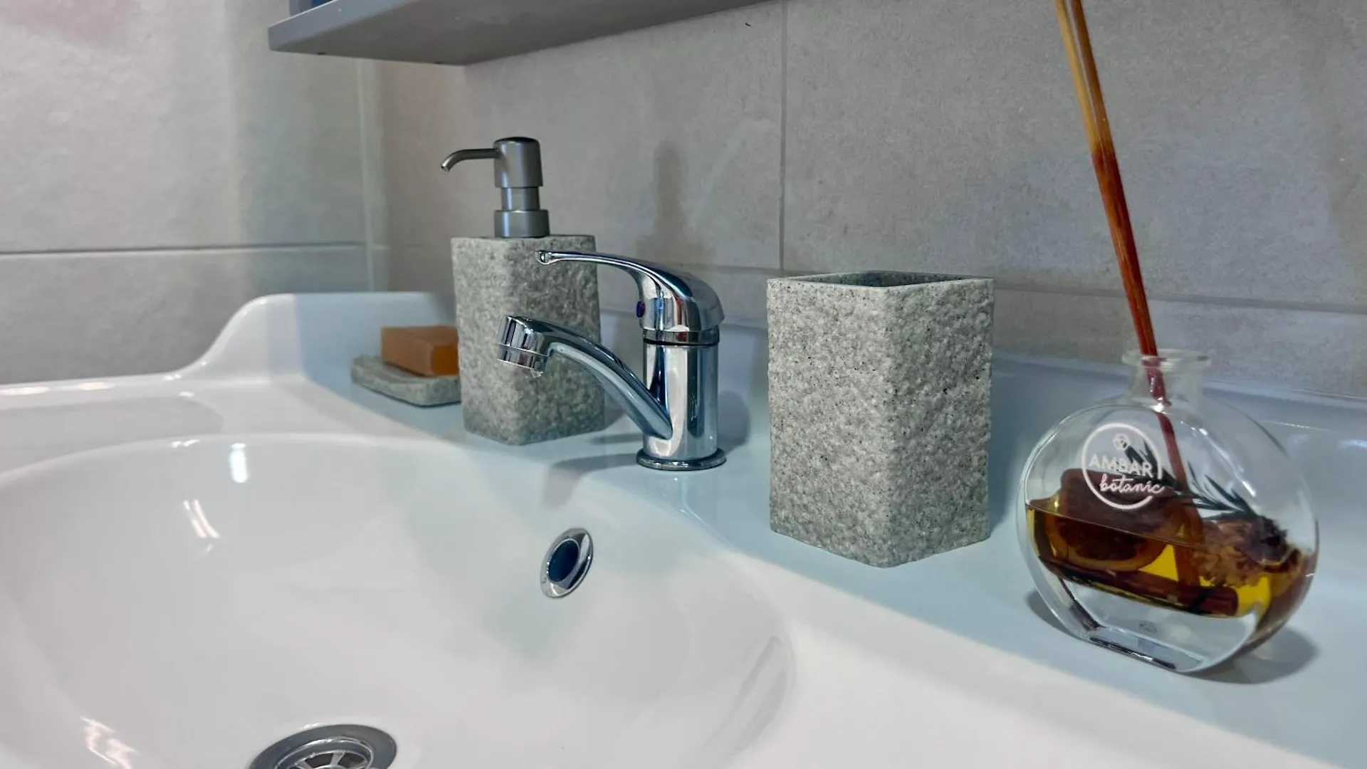 Cozy Historical Andalusian 3Br House Peachy Stays 米哈斯